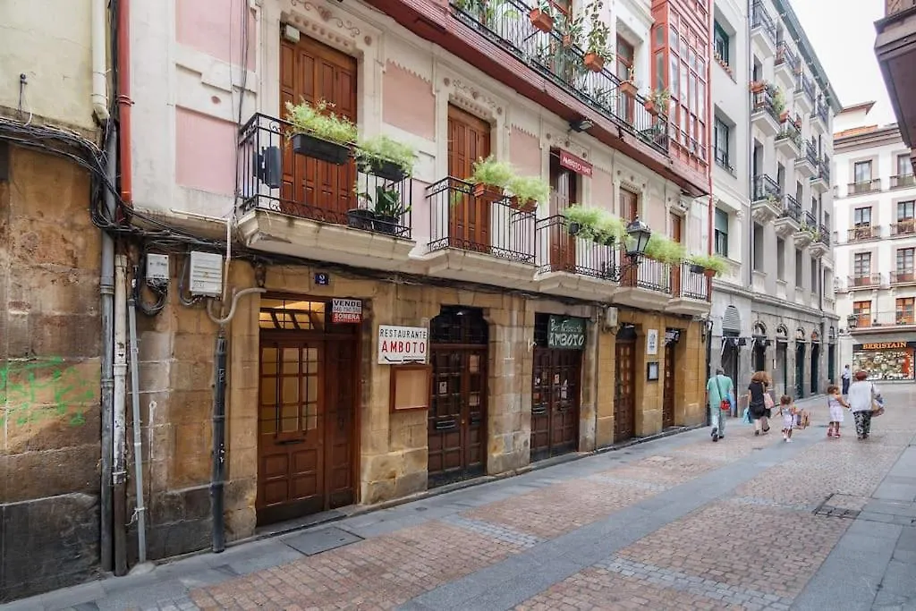 Cultura Y Gastronomia En El Casco Viejo Appartement Bilbao Spanje